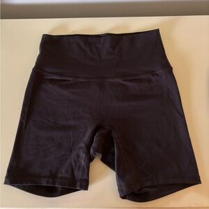 Lavento Biker Shorts